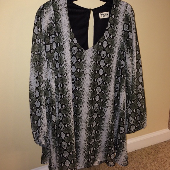 Show me your mumu Donna Michelle tunic