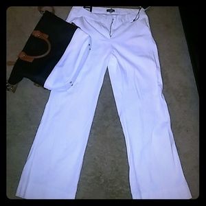 White pants Sarah Jesscia Parker !!!