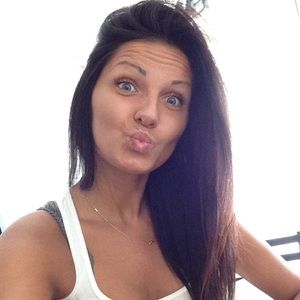 Meet your Posher, Ilona