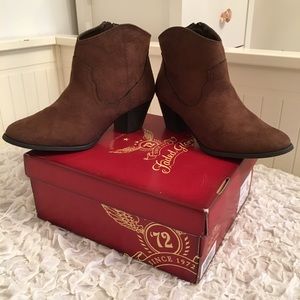 Faded Glory boots