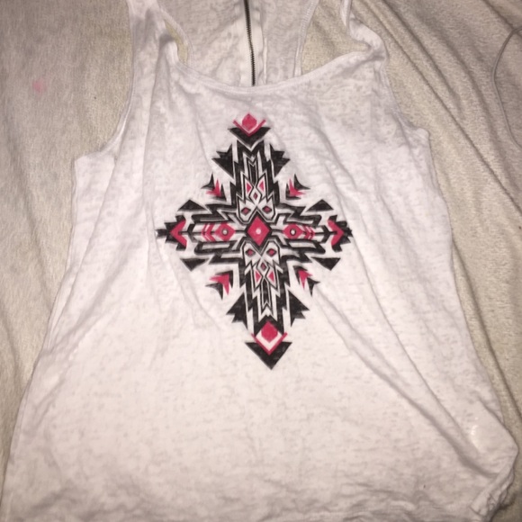 Cute shirt - Picture 1 of 2