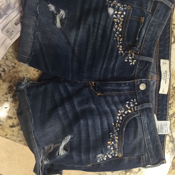 3 pair summer cut offs - Picture 2 of 4