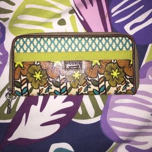 Fossil wallet