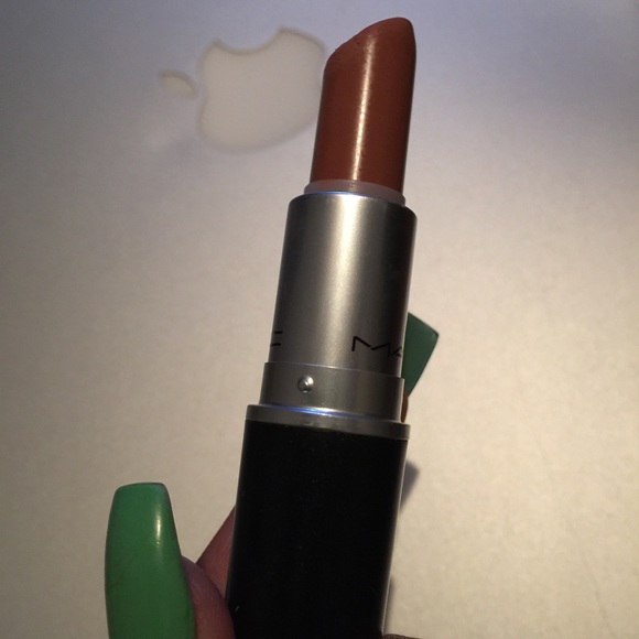 Honey love Mac lipstick