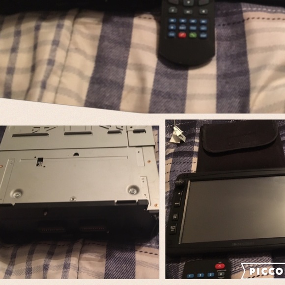 Car Radio - Picture 2 of 2