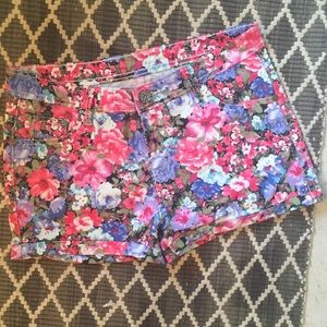 Floral shorts