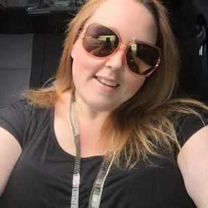 Meet your Posher, April