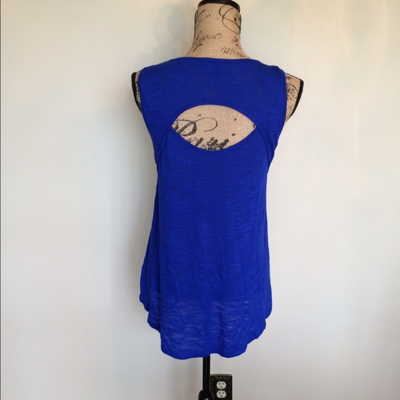 Cable & Gauge embroidery trim & keyhole back - Picture 2 of 2