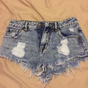 Bullhead Denim high rise shorts size 5