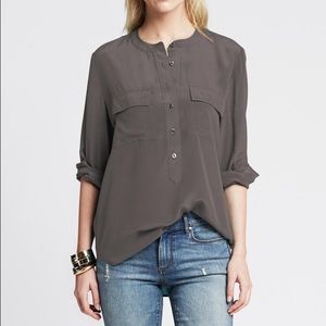 Banana republic long sleeve silk blouse