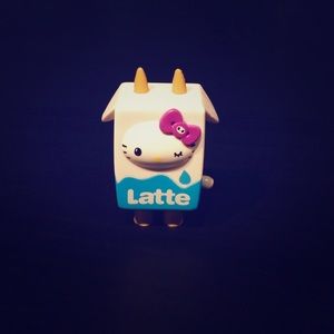 Hello Kitty for Tokidoki Moo Latte Figurine
