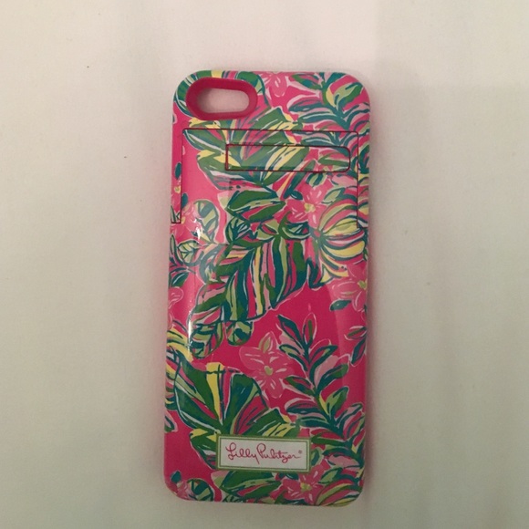 Lilly Pulitzer Charging iPhone 5/5s case!