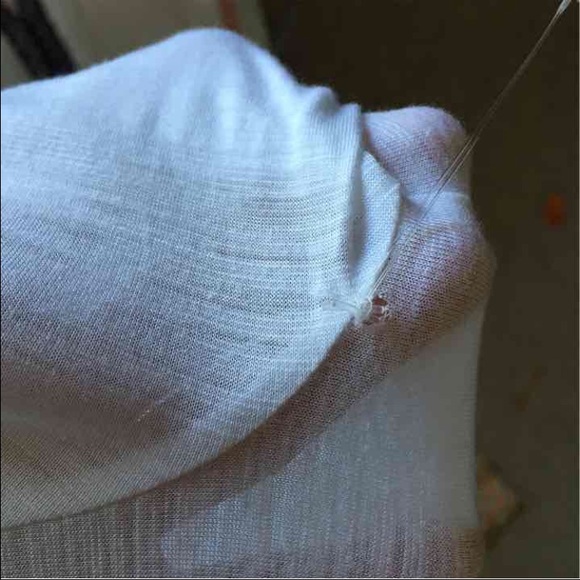 NWT BCBG MAXAZRIA Delicate Blouse - Picture 4 of 4