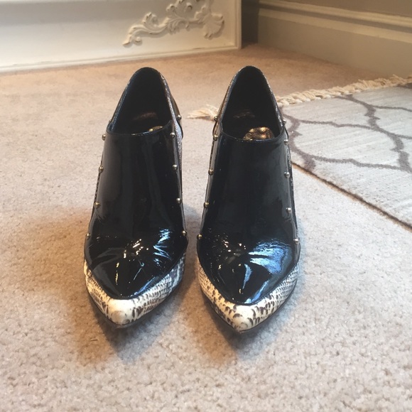 Casadei snake skin black patent booties. - Picture 2 of 4