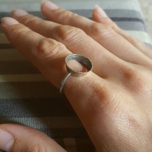 Silver circle ring (Local Artist)