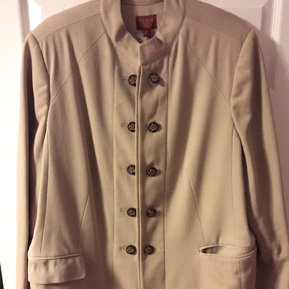 Riding jacket - Picture 2 of 4