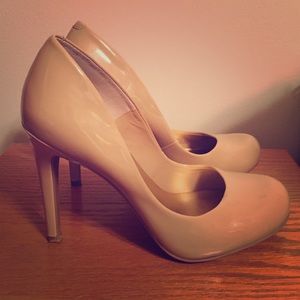 Jessica Simpson patent leather pumps. Worn 1 time