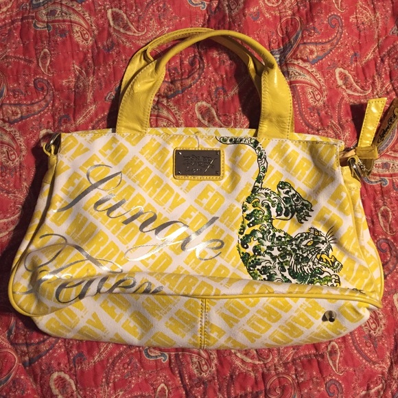 Ed hardy pocketbook