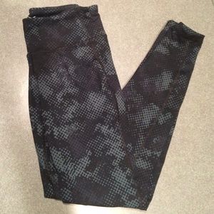 Old navy active leggings!
