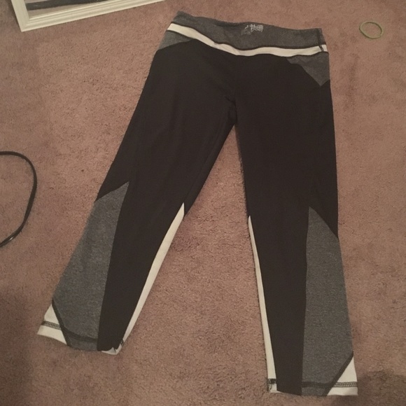Capri Workout Pants - Picture 1 of 2