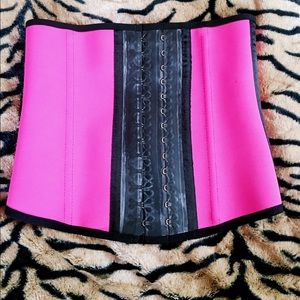 Latex waist trainer