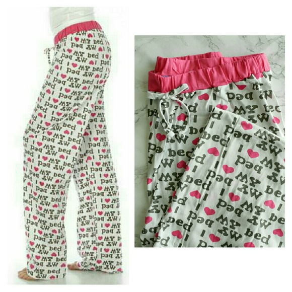 "I Love My Bed" Cozy Pajama Pants Hearts - Picture 2 of 3