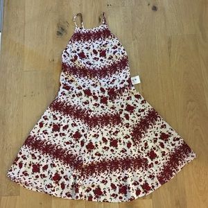 ❌SOLD❌NWT- Brandy Melville Kirsten Floral Dress