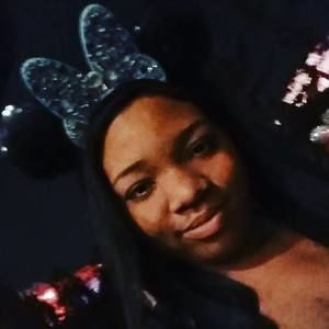 Meet your Posher, Colette