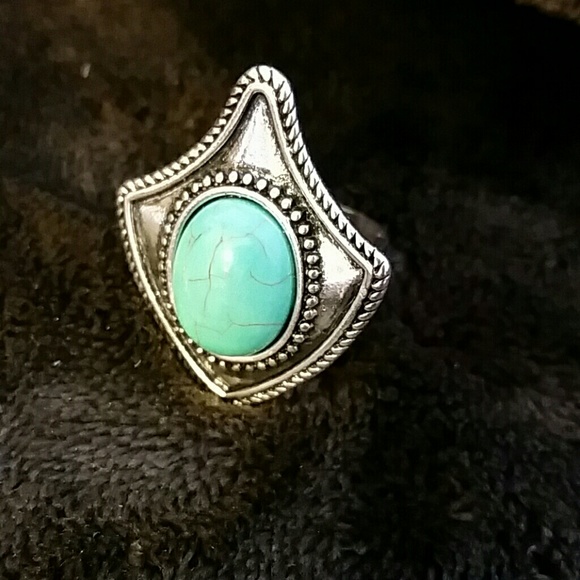 SOLD Turquoise, silver ring - Picture 2 of 4