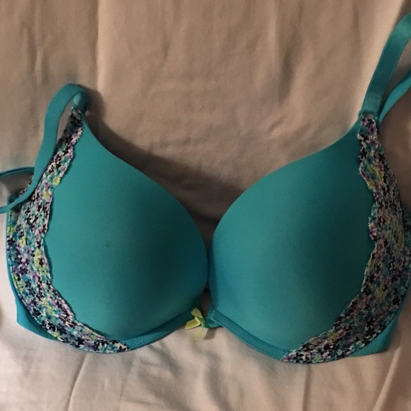 Victoria's Secret bra