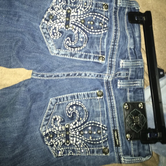 Miss Me Jeans - Picture 2 of 3