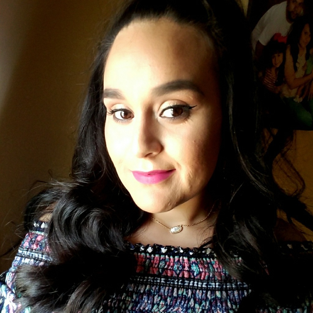 Meet your Posher, Rocio