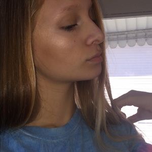 Meet your Posher, Rebecca