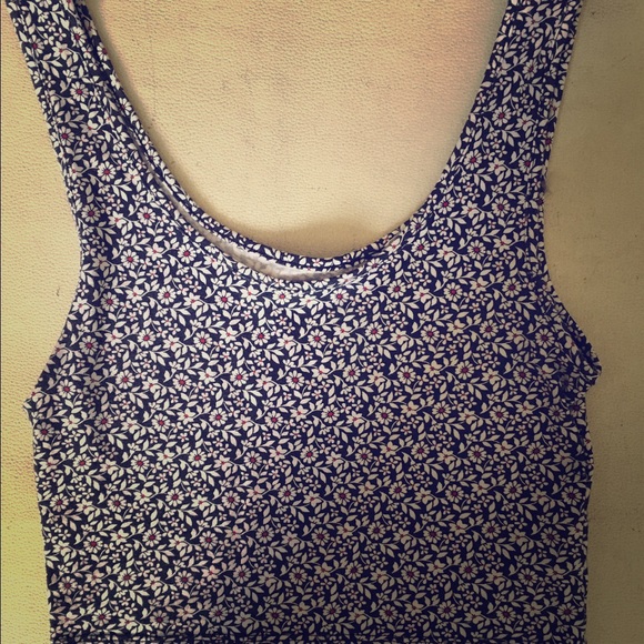 PacSun Floral Crop Top - Picture 1 of 2
