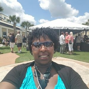 Meet your Posher, Dwania