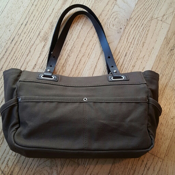 Banana Republic Handbags - Banana Republic Shoulder Bag