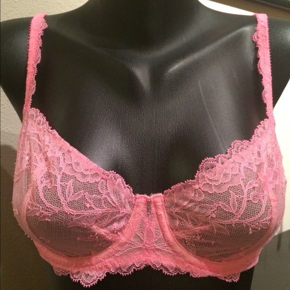 🚫SOLD🚫 Victoria's Secret Unlined Demi Bra 32D