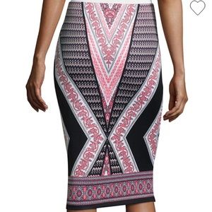 Midi fitted Body Con Skirt