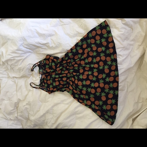 Super fun party pineapple dress!