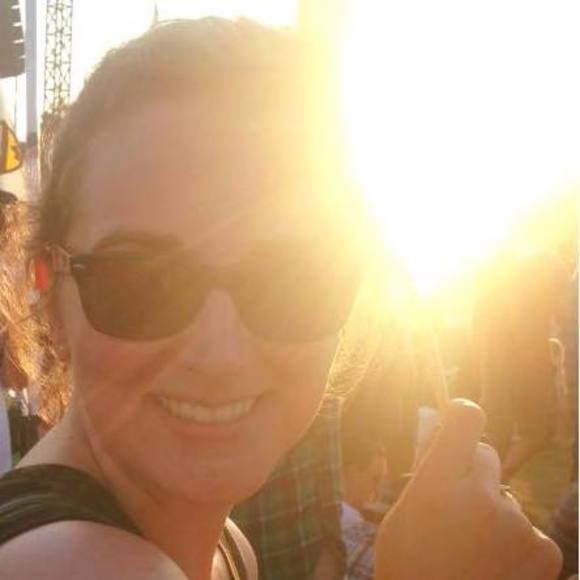 Meet your Posher, Kara - Picture 1 of 1