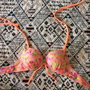VS extreme push up bikini top