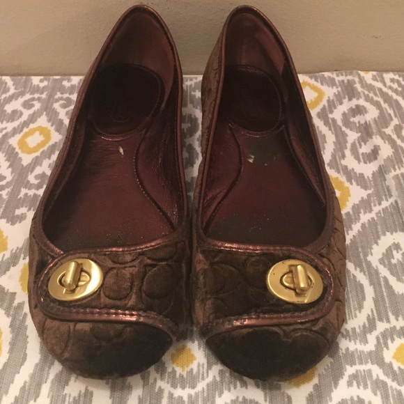 coach classic flats