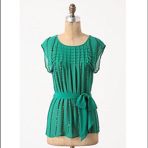 Anthropologie Tops - Anthropologie Glimmer Graph Top 💚