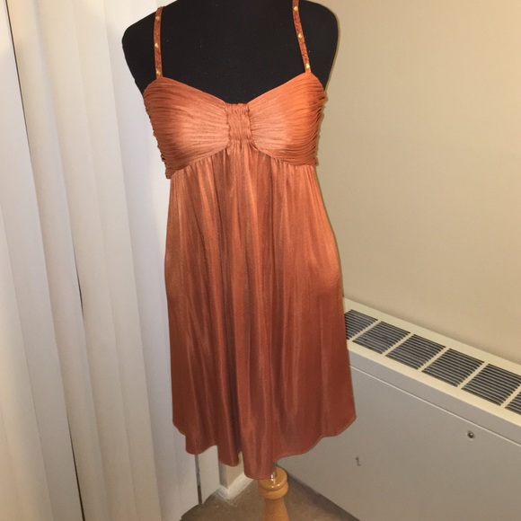 💥🆕 BCBG dress