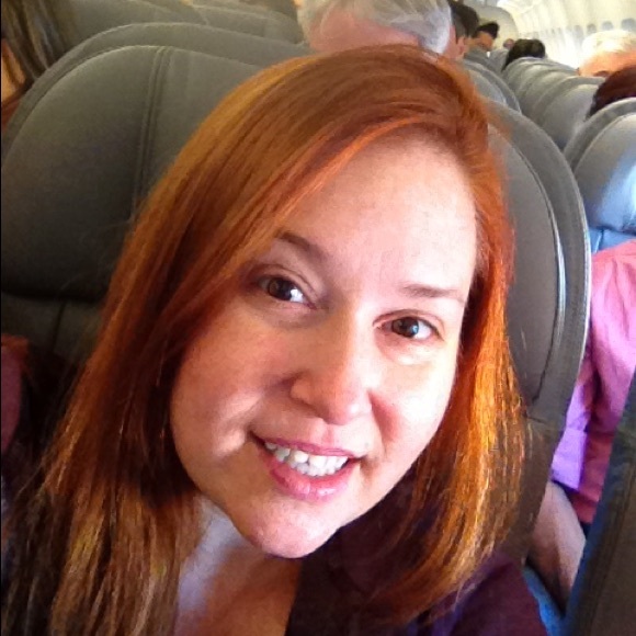 Meet your Posher, Jennifer - Picture 3 of 4