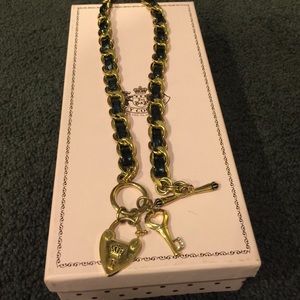 Juicy necklace