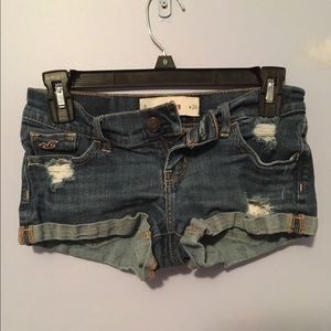 Size 0 Hollister Jean Shorts