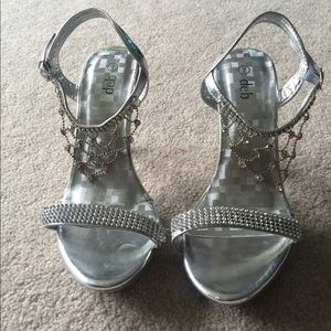 Silver and diamond high heels