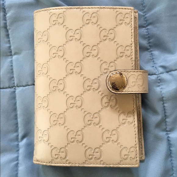 🚫SOLD🚫GUCCI GUCCISIMA LEATHER WALLET/ORGANIZER