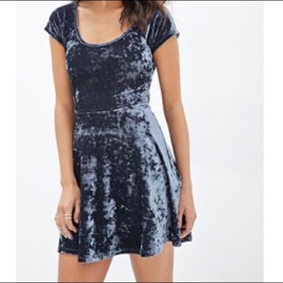 💥 Velvet Cutout Dress